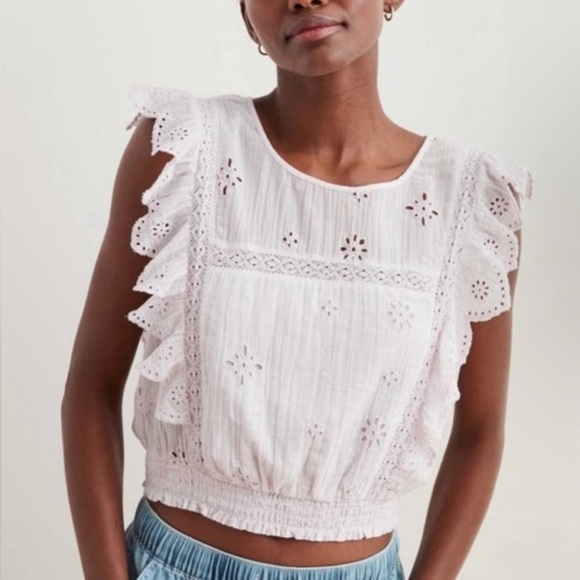 aerie Tops - aerie Eyelet Cropped Shirt (Blush Pink)